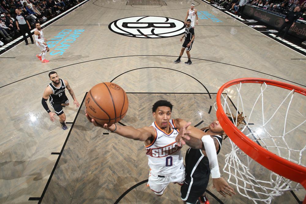 凭借在多场 凭借在多场