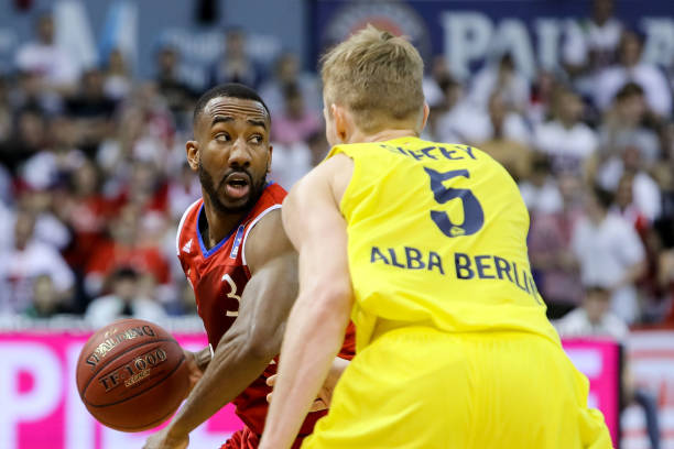 正当很多人 正当很多人