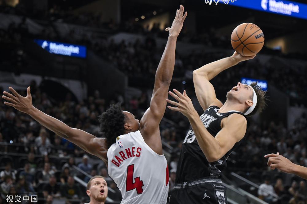 的舞台上 的舞台上